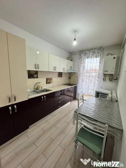 Apartament cu 2 camere decomandat în Hotvon