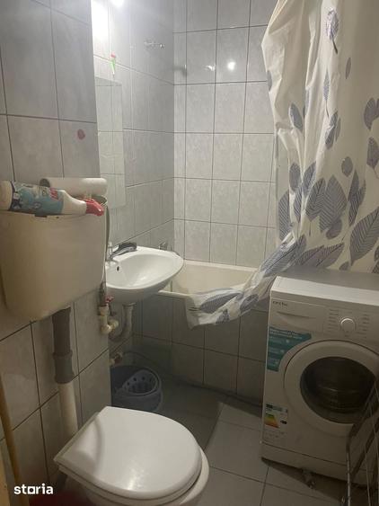 Garsonieră în Titan