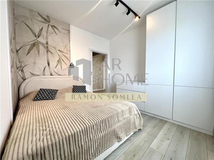 Apartament cu 3 camere decomandat, mobilat în Sud
