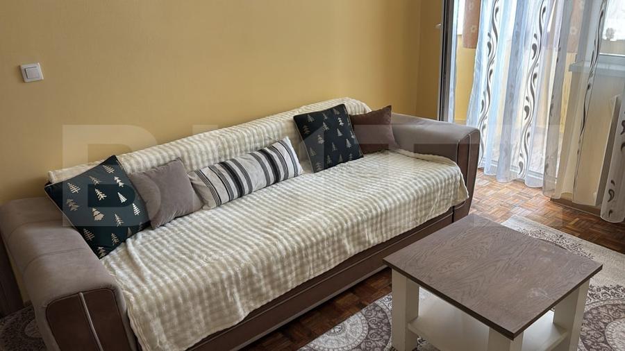 Apartament cu 2 camere decomandat, mobilat în Gruia