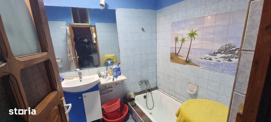 Casă cu 4 camere cu Teren 220 Mp în Ultracentral