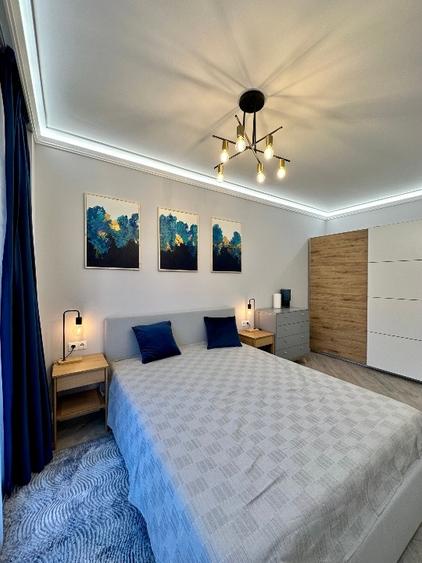 Apartament cu 3 camere decomandat, mobilat în Florești