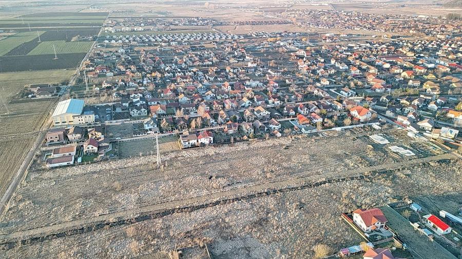Teren Construcții intravilan de 19000 mp, în Sânpetru