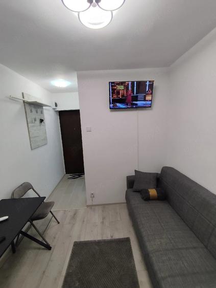 Garsonieră decomandată în Poșta