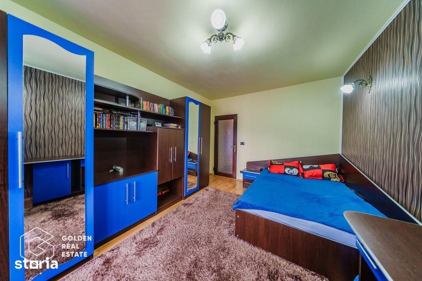 Casă cu 6 camere cu Teren 600 Mp în Bujac