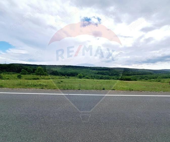 Teren de 5755 mp, în Hidiș