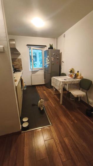 Caut colega de apartament - 6