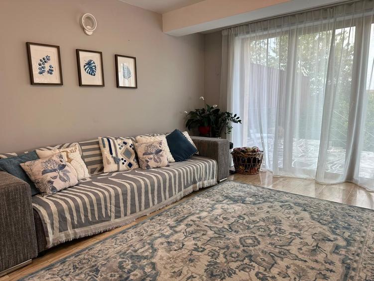 Casă cu 4 camere cu Teren 600 Mp în Dosu Bricii