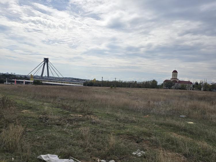 Teren Construcții intravilan de 35000 mp, în Agigea