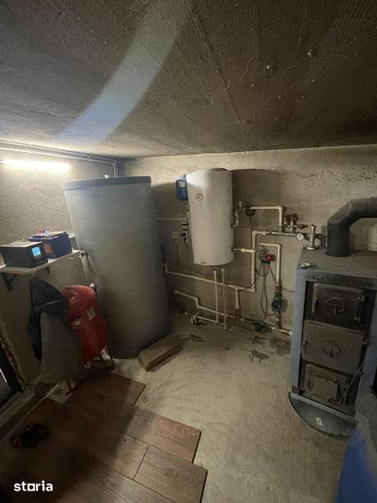 Casă cu 3 camere cu Teren 907 Mp în Roșiori