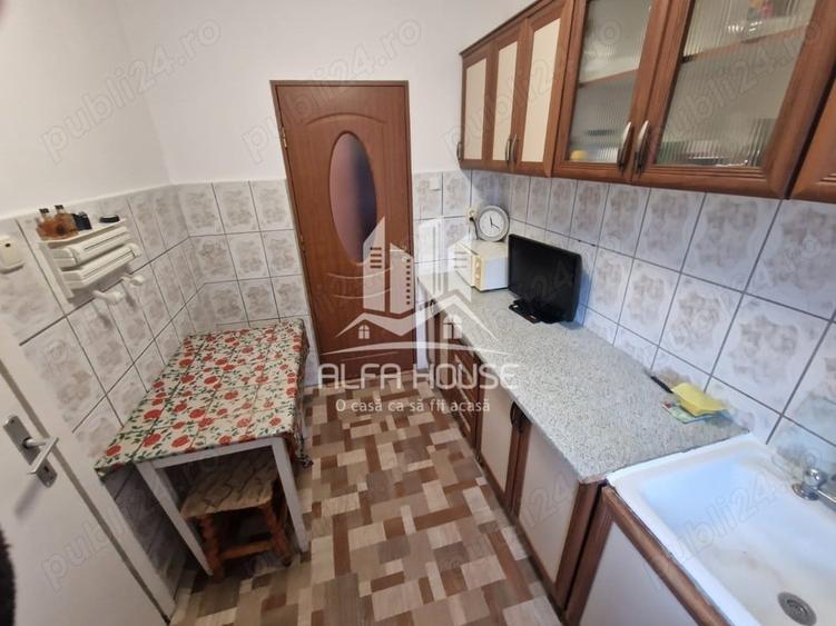 Apartament cu 2 camere semidecomandat în Govândari
