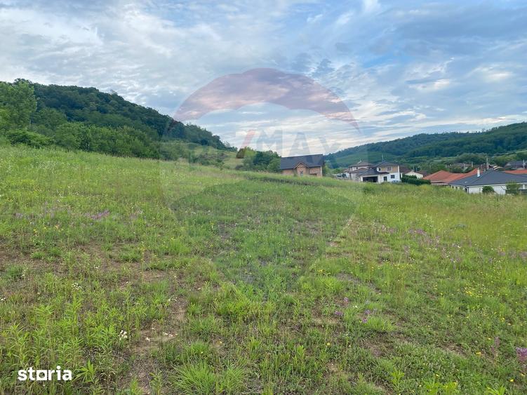 Teren de 852 mp, în Central