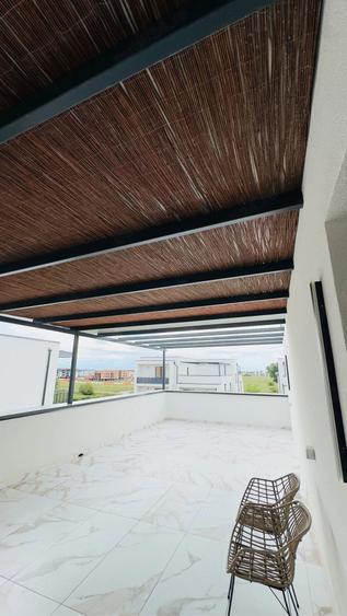 Apartament cu 3 camere decomandat în Giroc
