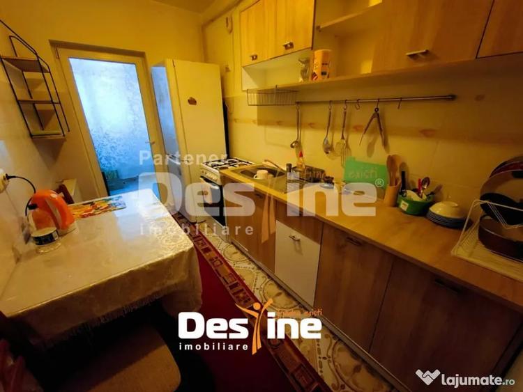 Garsonieră decomandată în Vișani