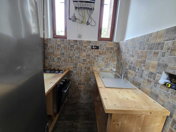 Garsonieră decomandată în Traian