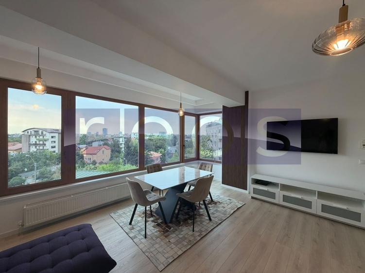 Apartament cu 3 camere decomandat, mobilat în Băneasa