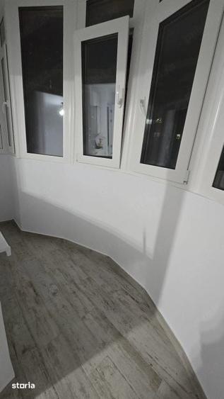 Garsonieră decomandată în Vitan