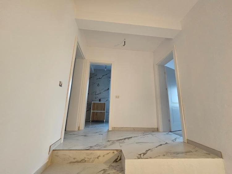 Duplex cu 3 camere cu Teren 255 Mp în Moșnița Veche