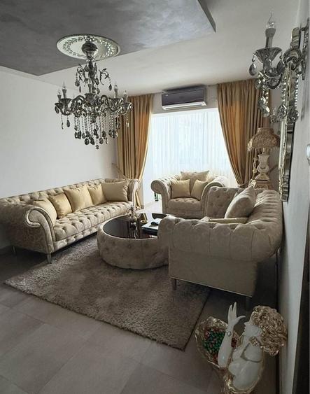 Apartament cu 3 camere decomandat în Girocului