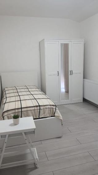 Apartament cu 3 camere decomandat, mobilat în Dobroești