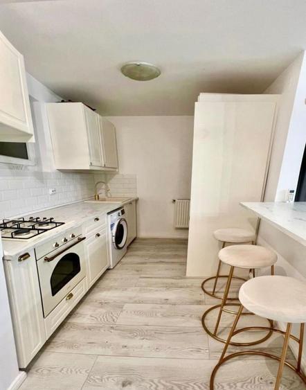 Apartament cu 2 camere decomandat, mobilat în Gara de Nord