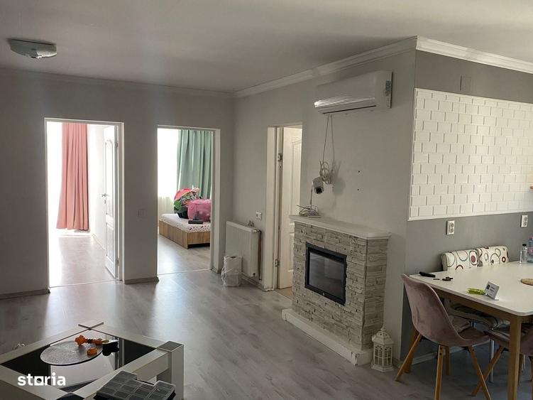 Apartament cu 3 camere în Florești