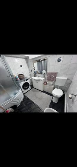 Apartament de vanzare piata sf ilie, 3 camere - 3
