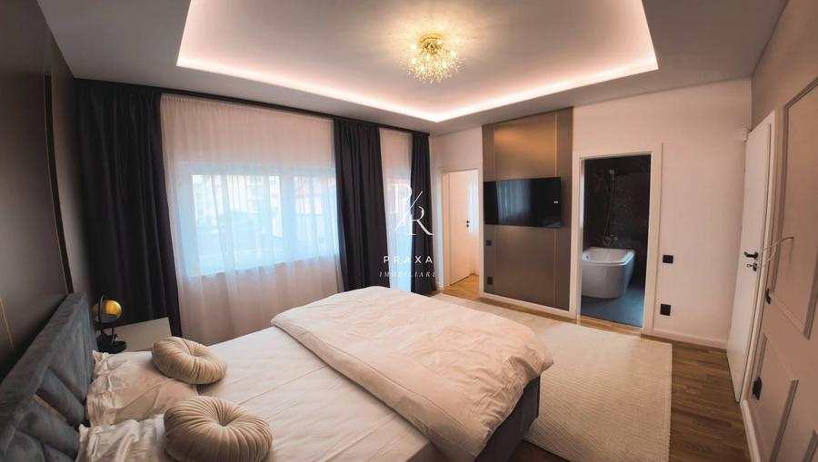 Duplex cu 4 camere cu Canalizare în Florești