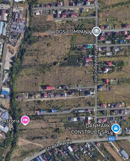 Teren de 1370 mp, în Central