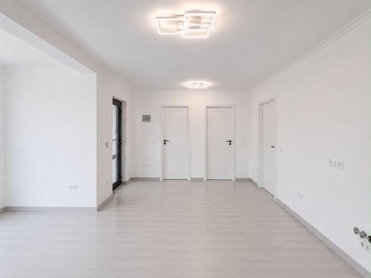Casă cu 3 camere în Golești