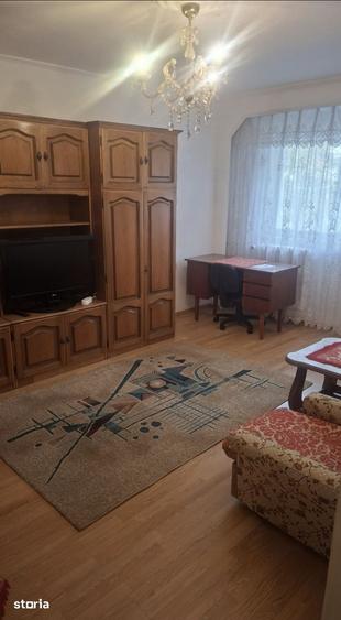 Apartament cu 2 camere decomandat în Negru Vodă