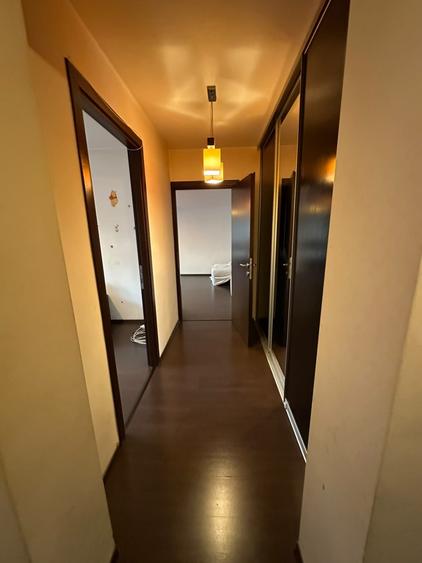 Apartament cu 3 camere decomandat, mobilat în Dristor