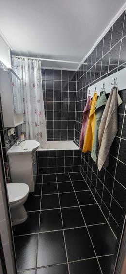 Apartament cu 3 camere decomandat în Decebal