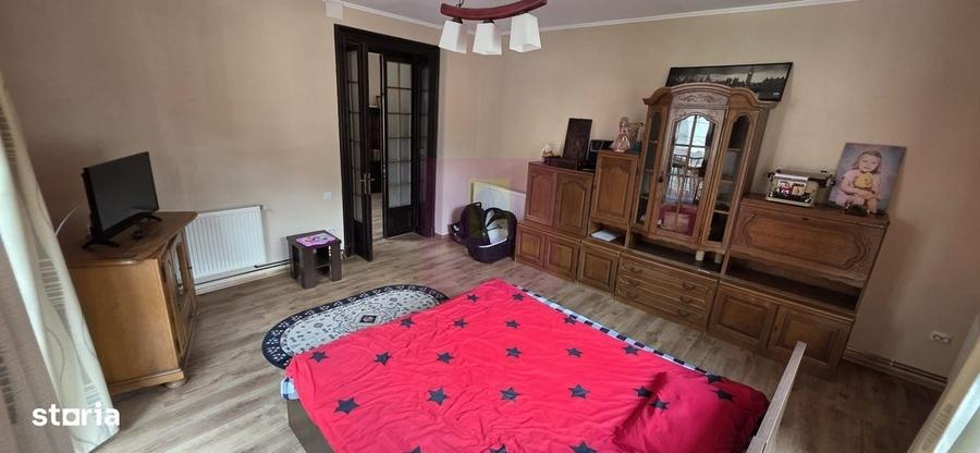 Casă cu 4 camere în Castelul Peleș