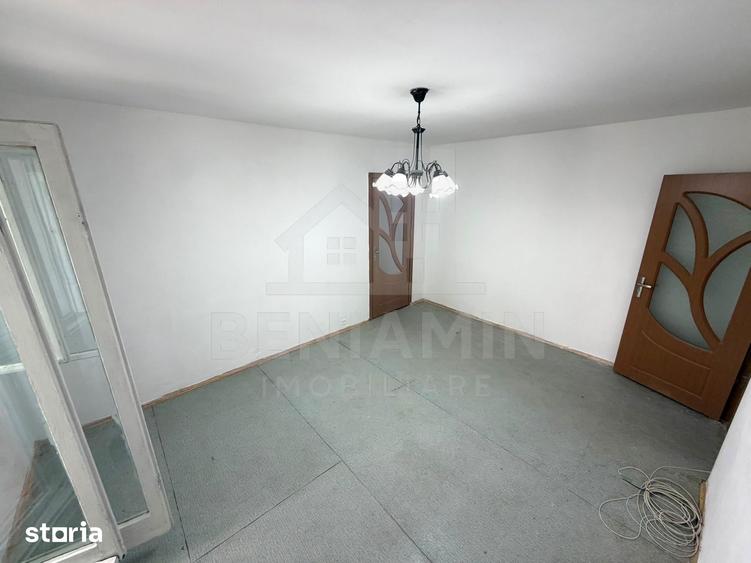 Apartament cu 2 camere în Craiovița Nouă