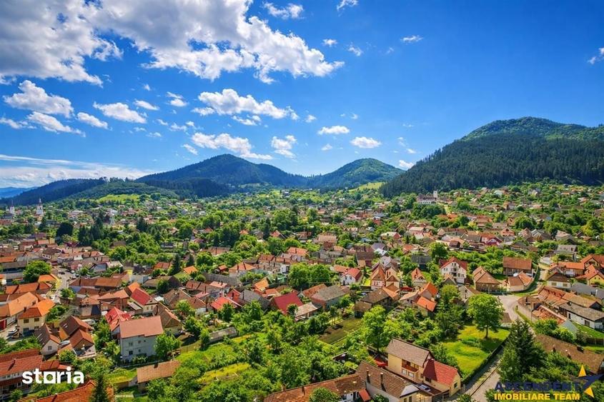 Apartament cu 4 camere decomandat în Ciucului