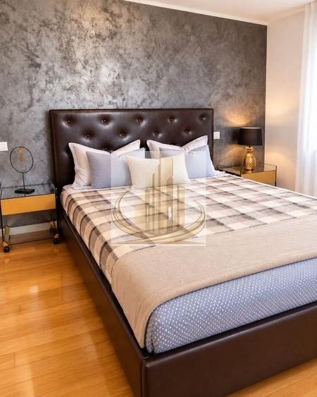Apartament cu 2 camere semidecomandat, mobilat în Central