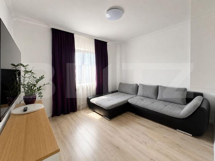 Apartament cu 3 camere decomandat, mobilat în Unirii