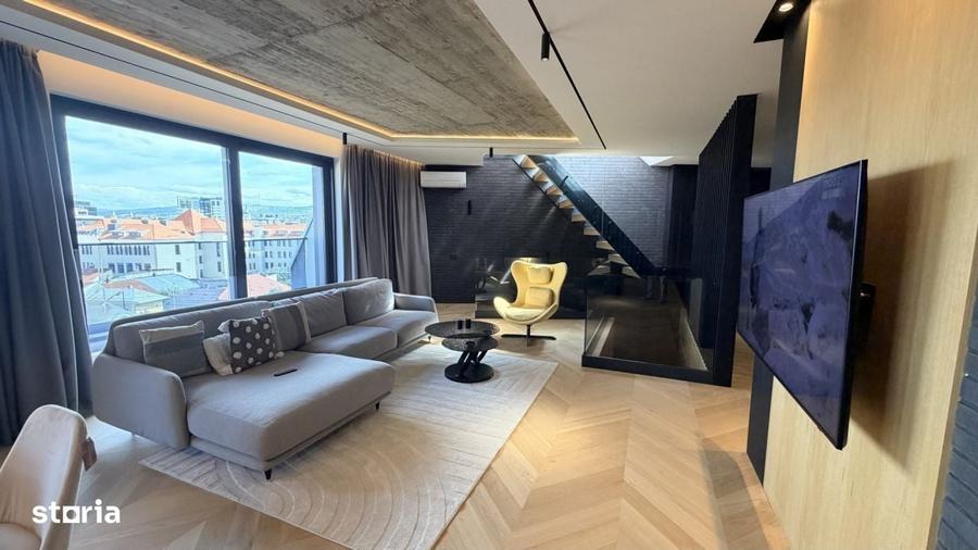Apartament cu 4 camere în Central