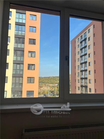 Apartament cu 2 camere semidecomandat în Lunca Cetățuii