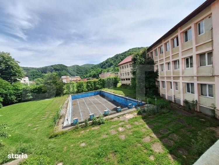 Spațiu comercial, de 1,857 mp, în Central