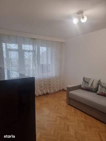 Apartament cu 2 camere decomandat în Alexandru cel Bun