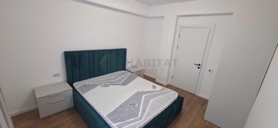 Casă individuală cu 4 camere cu Canalizare în Tunari