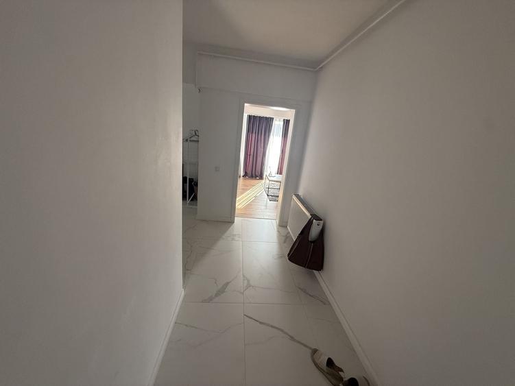 Apartament cu 2 camere decomandat, mobilat în Colentina