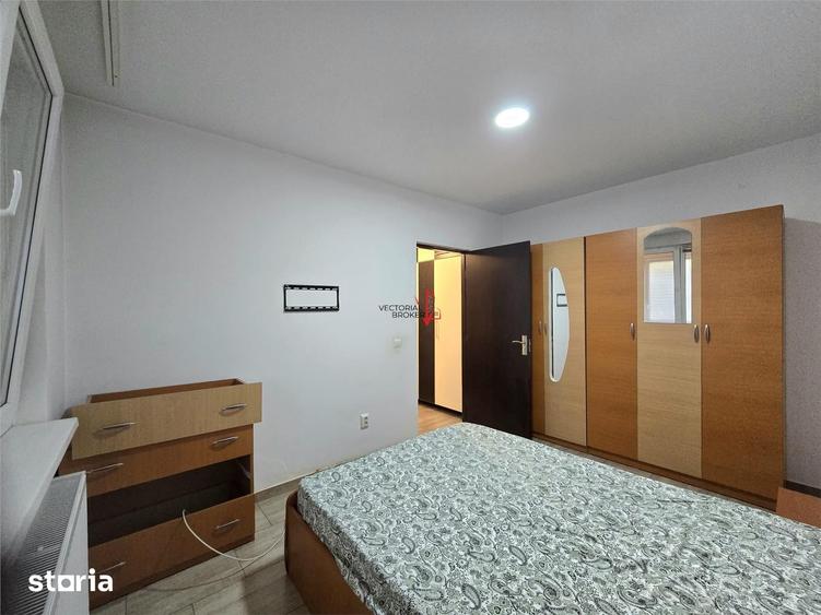 Apartament cu 2 camere semidecomandat în Tei