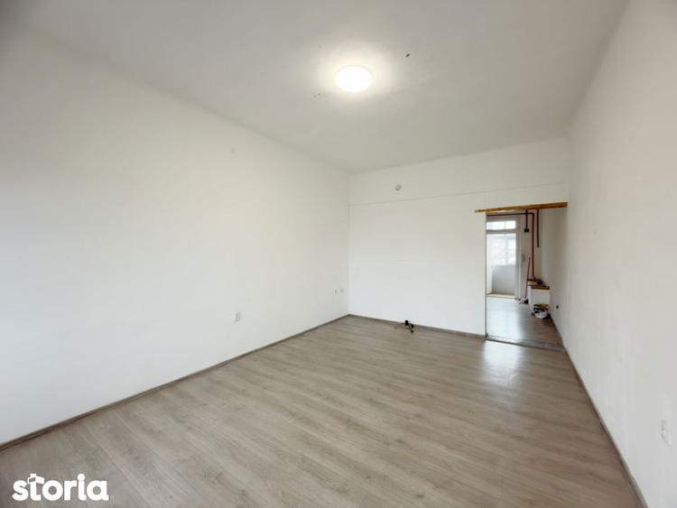 Garsonieră decomandată în Iosefin
