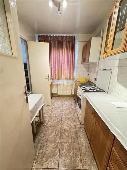 Apartament cu 2 camere semidecomandat în Circumvalațiunii