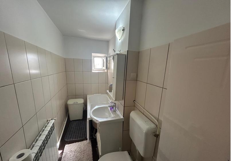 Apartament 2 camere-Zona Sud - 52 mp -54000 euro negociabil - 3