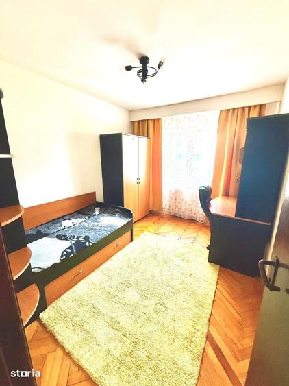 Apartament cu 3 camere în Central