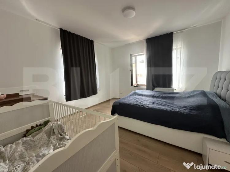 Casă cu 5 camere cu Teren 600 Mp în Archia